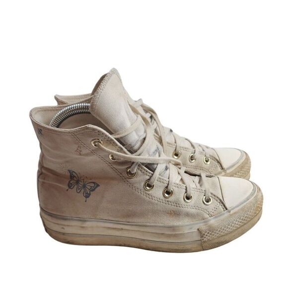 Converse Women's Size 8 High Tops w/ Butterfly Design - Picture 1 of 6